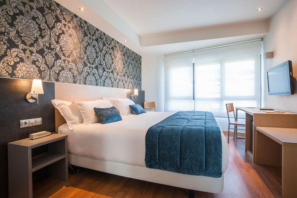 Sercotel Codina San Sebastian Room photo